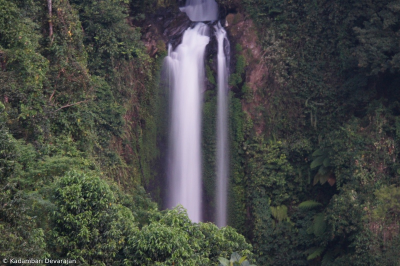 /photos/bali/falls_sc.JPG