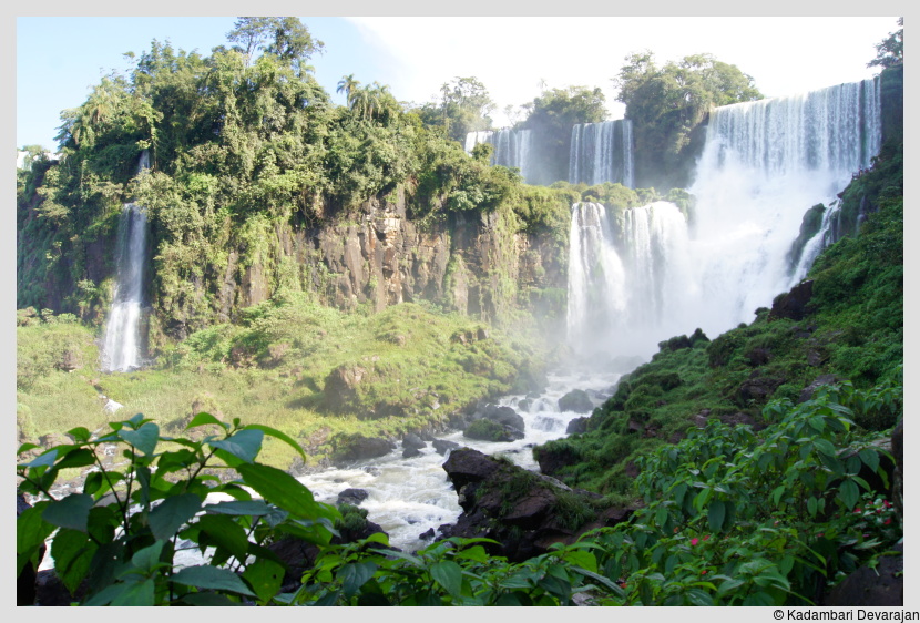 /photos/iguazu_website/iguazu2.JPG