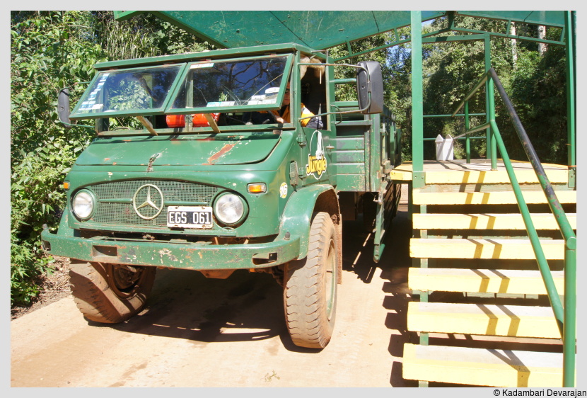 /photos/iguazu_website/jungle_truck.JPG